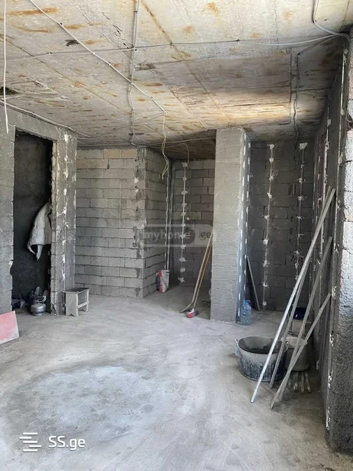 3-комнатная квартира в районе багратиони