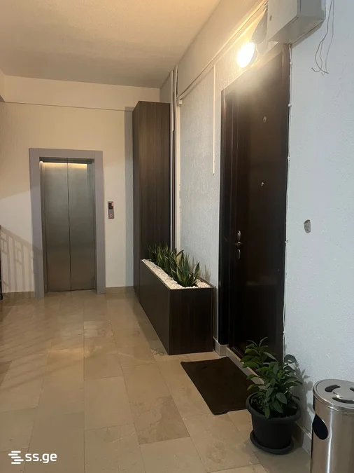 Паркинг на ingorokhva st. 1 Mtatsminda