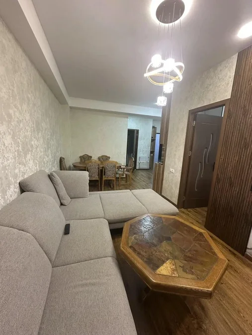 Кристиан Стивен ст., 16: 3-комн., 70.0 м²