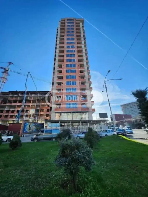 3-комнатная квартира в районе Багратиони