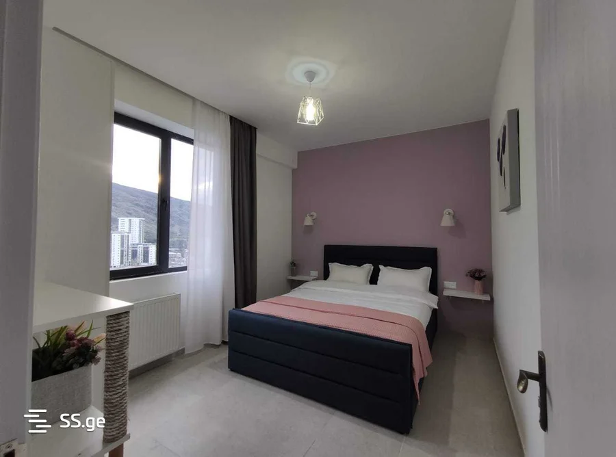 3 room Flat Daily rent. Ortachala