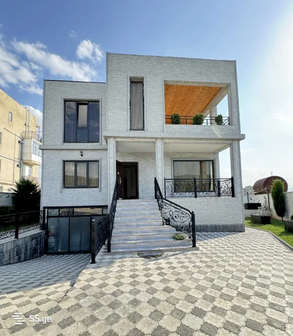 6 room Private House Daily rent. Gldani