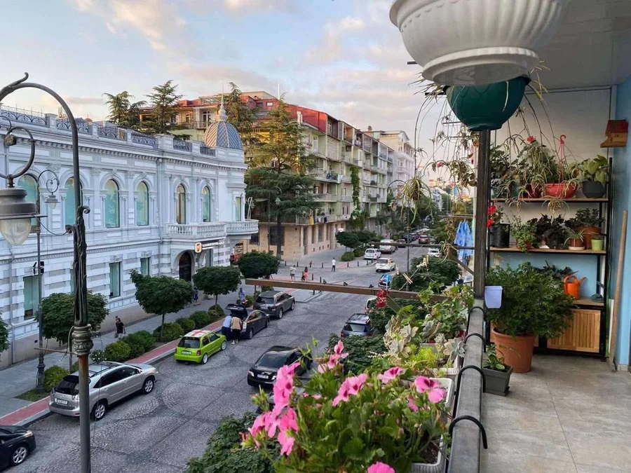 2-комнатная квартира, 40 кв.м, ул. Мемеда Абашидзе, 57
