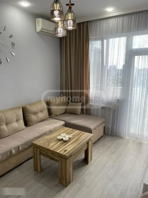 3-комнатная квартира, 60 кв.м, 10 этаж, $600