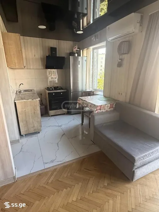 2-комнатная квартира в Тбилиси