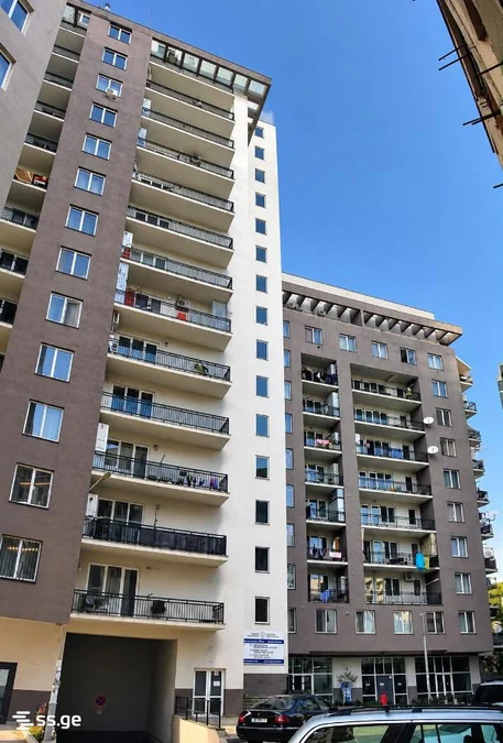 3-комнатная квартира в Тбилиси