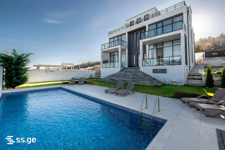 Room Private House For Sale. Lisi lake