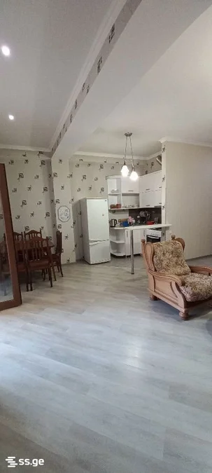 Коммерческое помещение на улица Зазы Панаскертели-Цицишвили 20ა Saburtalo
