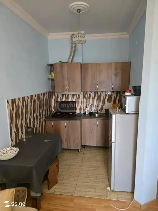 Коммерческое помещение на Bagrationis Shes. 12 Bagrationi District