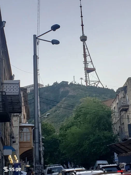3-комнатная квартира Продаётся. Мтацминда