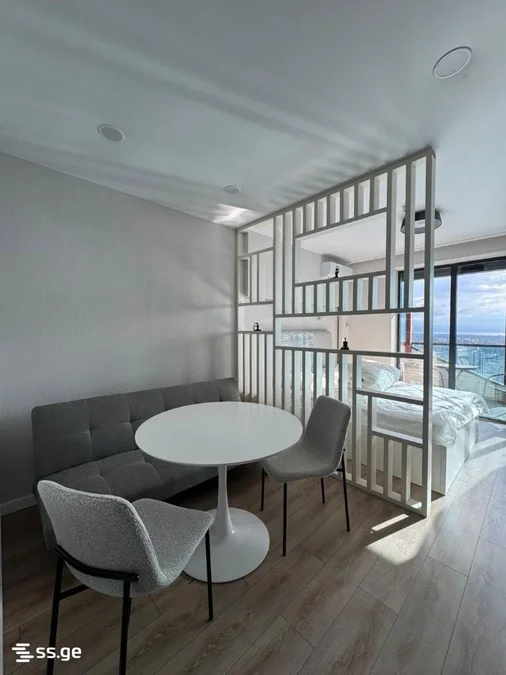 1+1 на Calligraphy Towers ჟ. შარტავას ქ. 18 Khimshiashvili District