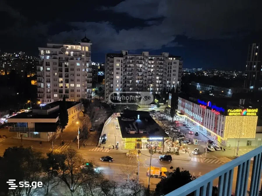 3-комнатная квартира. Исани
