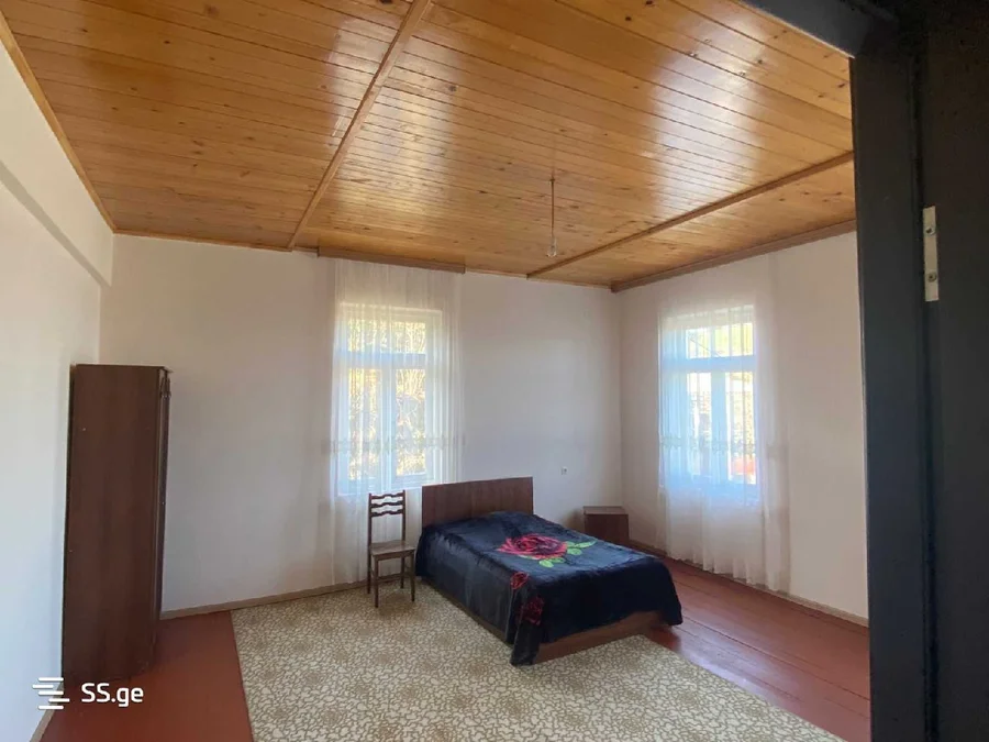 Двухэтажный дом 4 спальни в Какути, $80,000