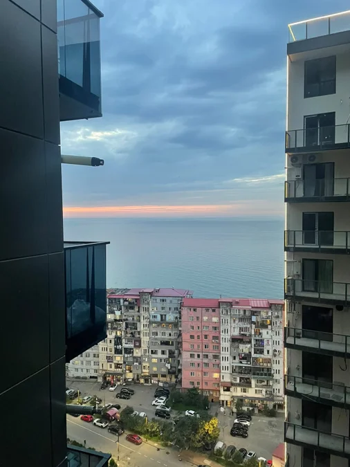 Студия с видом на море