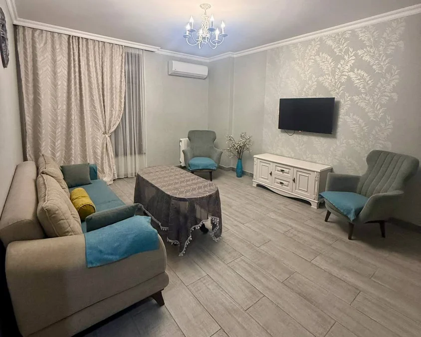 1+1, Клдиашвили 25, $650