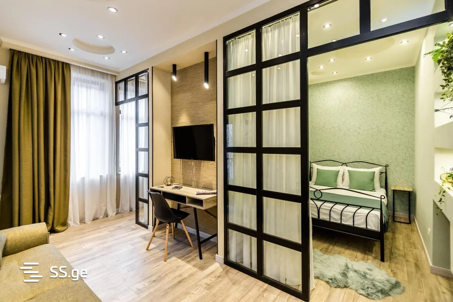 3 room Flat Daily rent. Mtatsminda