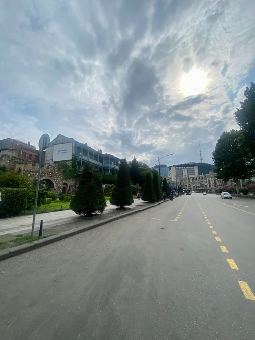 7-комнатная квартира в Тбилиси