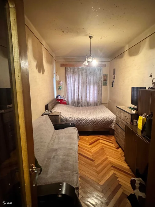 3-комнатная квартира в Тбилиси