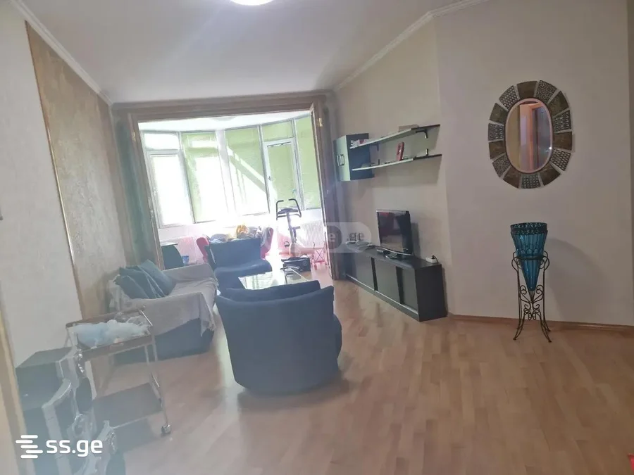 2 room Flat For Rent. Vera