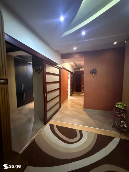 3-комнатная квартира Продаётся. Ваке