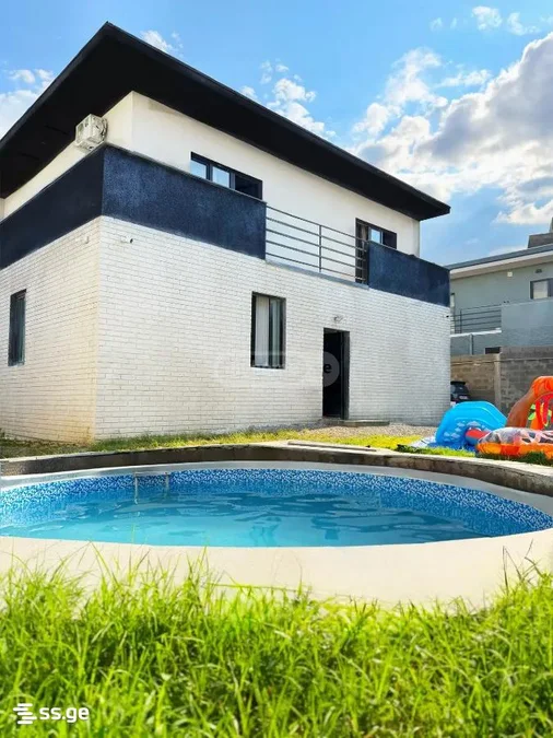 8 room Private House For Rent. Zahesi
