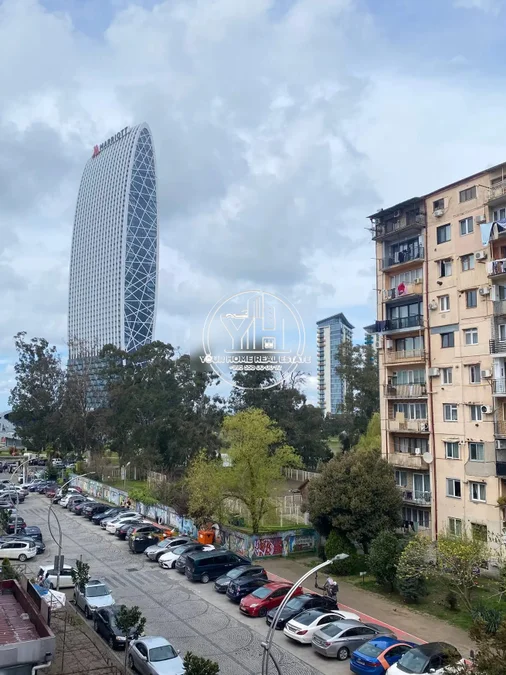 3-комнатная квартира, 70 м², ул. Лермонтова/Хиникадзе, $800