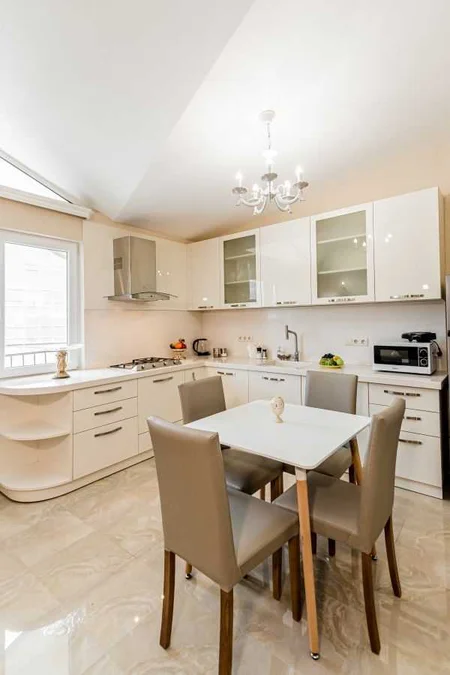 3 room Flat Daily rent. Mtatsminda