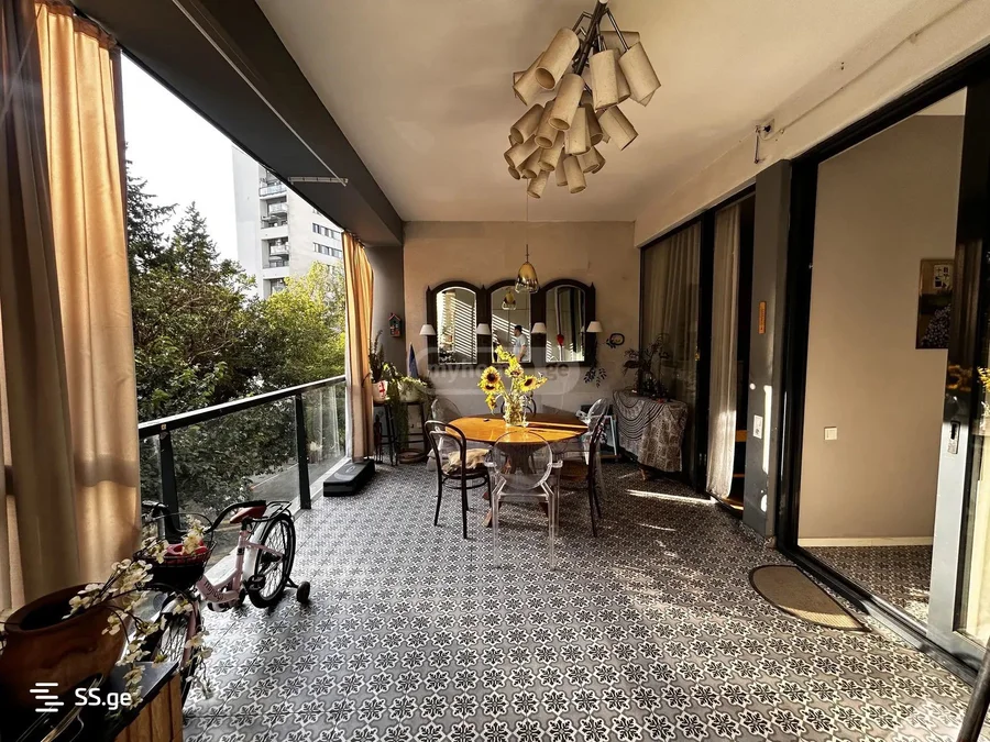 3 room Flat For Sale. Vake