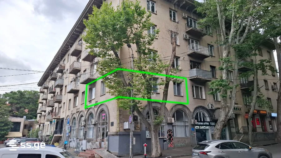 3-комнатная квартира в Тбилиси