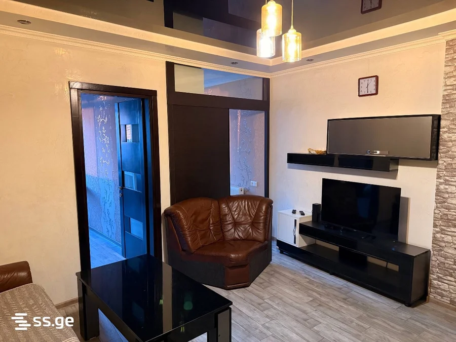 2+1 на улица Шерифа Химшиашвили 8a Khimshiashvili District