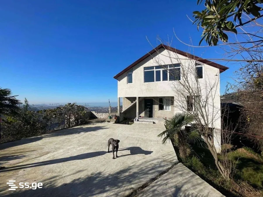 3 room Private House For Rent