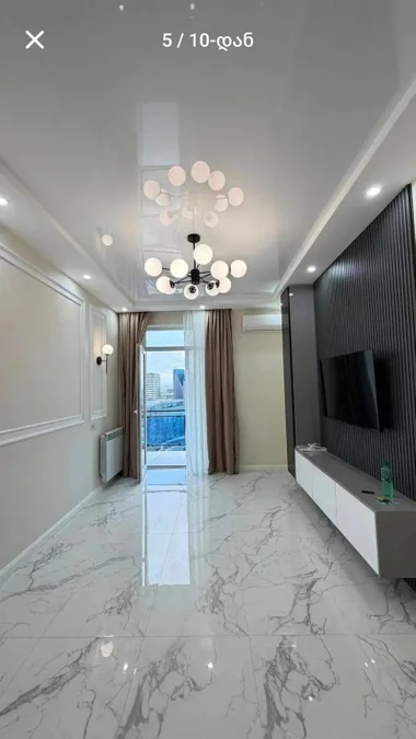 Айси: 3-комнатная, 75.0 м²