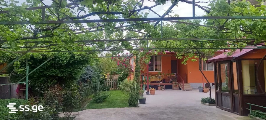 4 room Private House For Sale. Ivertubani
