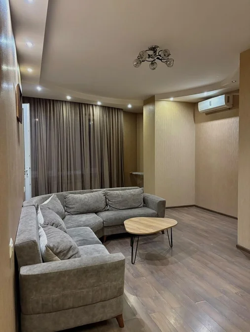 Улица Мераба Алексидзе, 7: 3-комнатная, 85.0 м²