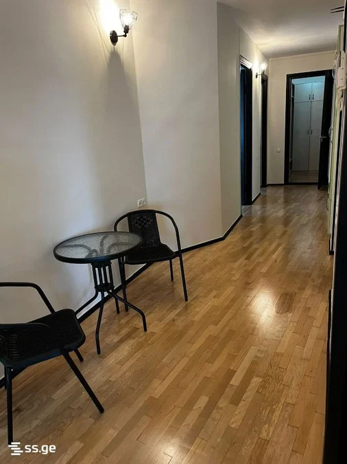 2+1 на Kote Abkhaz st. - Sololaki