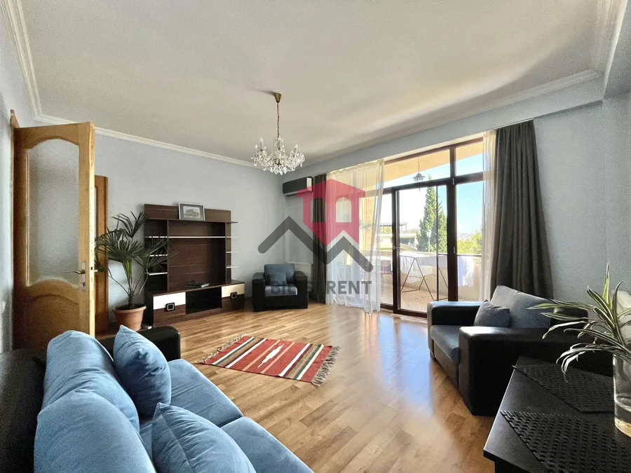 3-комнатная квартира на Мтацминде, $1400
