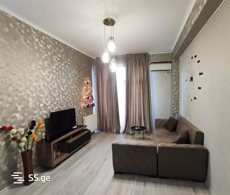 2 room Flat Daily rent. Ortachala