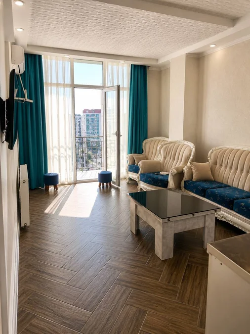 3-комнатная квартира с 2 спальнями, $600