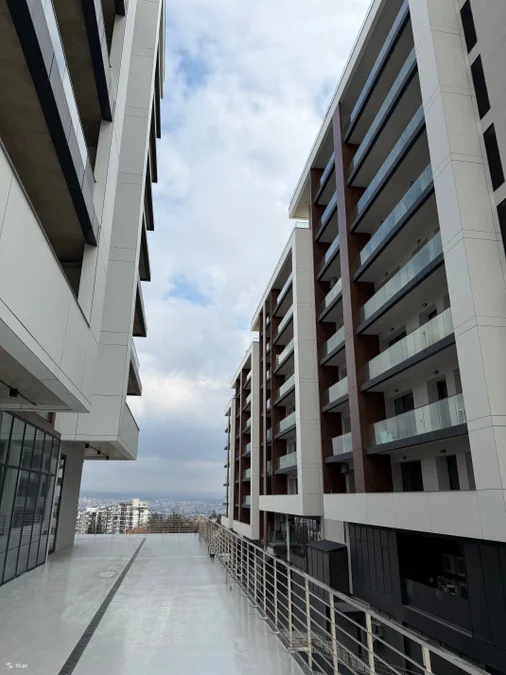 2 room Flat For Sale. Ortachala