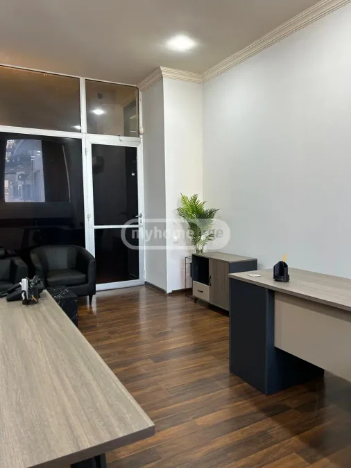 Коммерческое помещение 50 кв.м на ул. Тавдадебули, $650