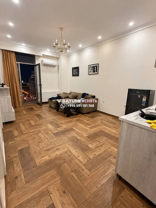 2-комнатная квартира с 1 спальней в Гумбати, $600