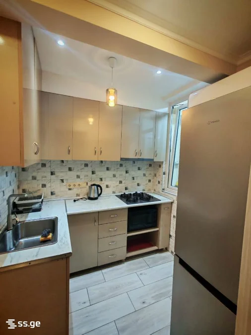 1+1 на David Agmashenebeli Street 3 Agmashenebeli District