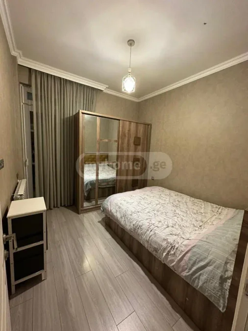 Посуточно 2-комнатная квартира в районе Старого Батуми