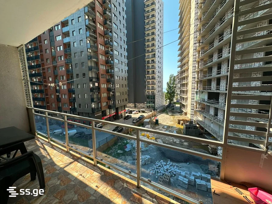 3-комнатная квартира. Батуми