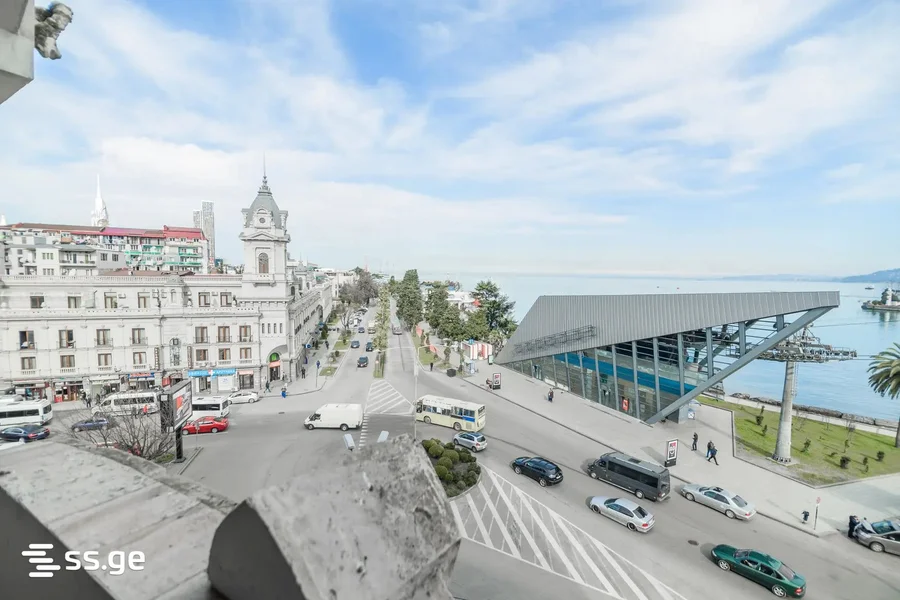 3-комнатная квартира, Батуми
