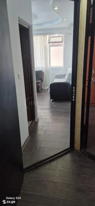 Окна в обеих спальнях