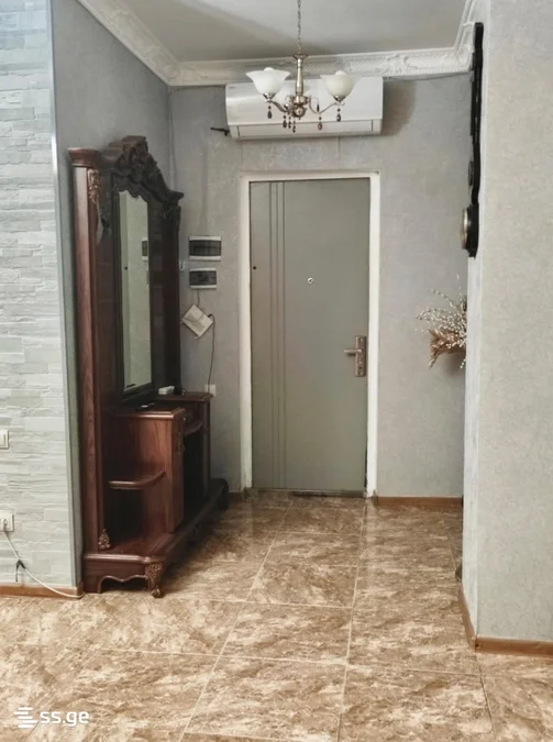 Большую квартиру 3+1