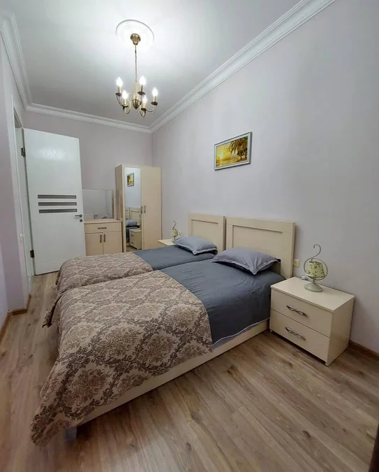 Долгосрочная аренда 3-комнатной квартиры в Rustaveli District