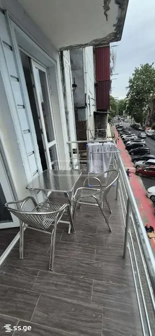 1+1 на M. Lermontov Street 64 Kakhaberi District
