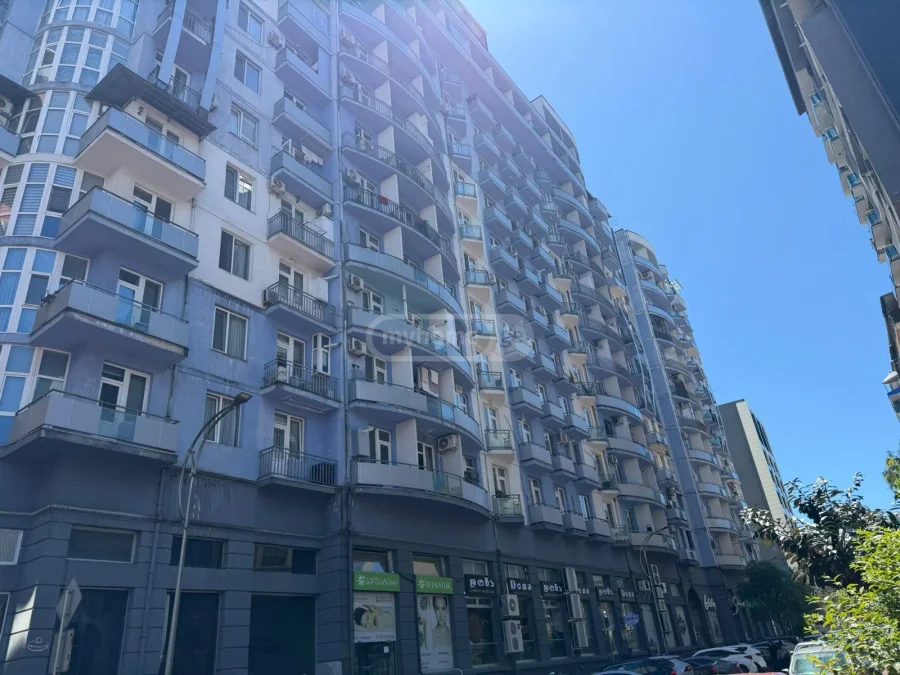 4-комнатная квартира